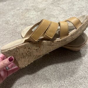 Croc wedges
